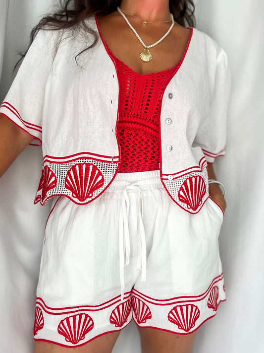 Seashell Scallop Woven Shorts