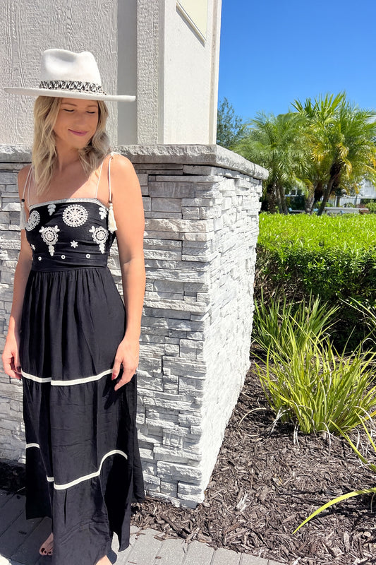 Saint-Michel Black Dress