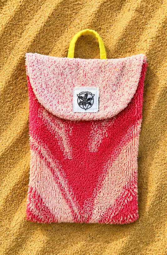 Beach Bum Cozy Case