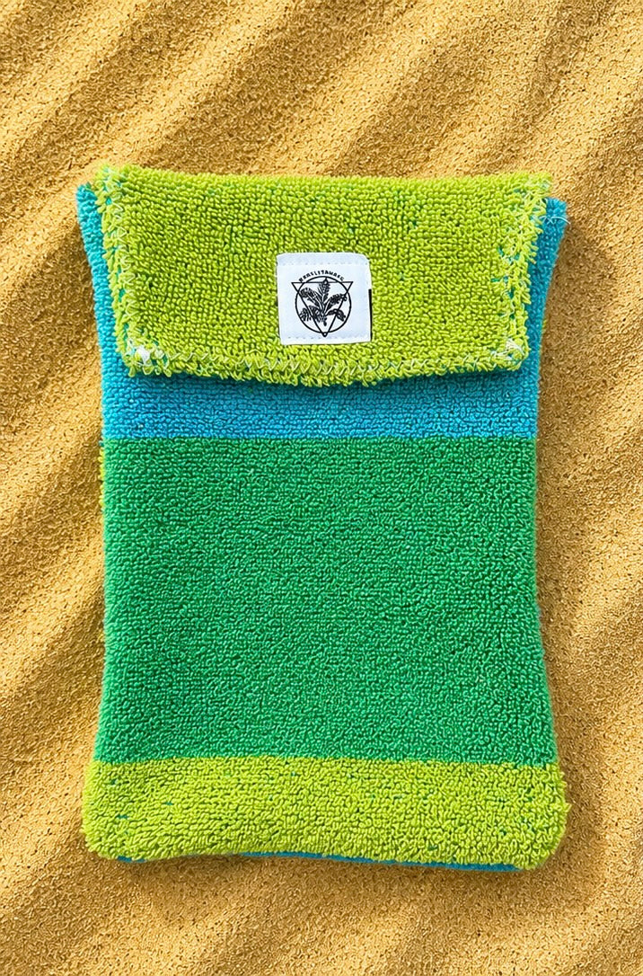 Beach Bum Cozy Case