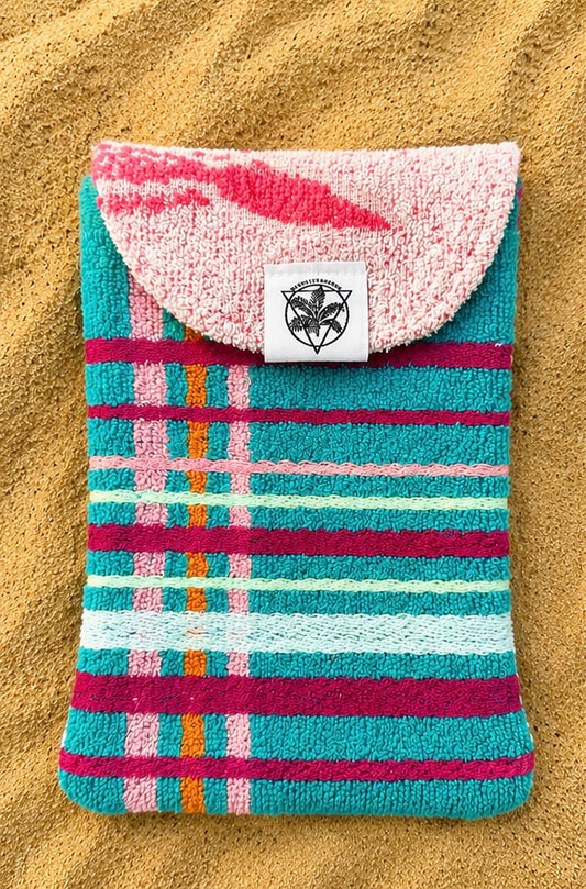 Beach Bum Cozy Case