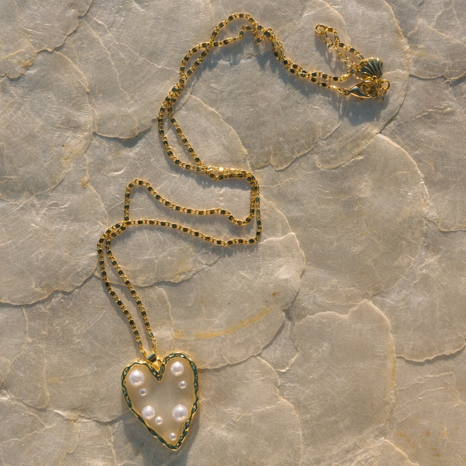 Amour on the Shore Necklace