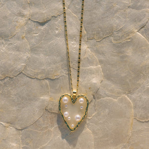 Amour on the Shore Necklace